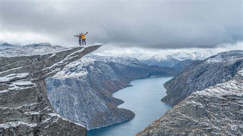 Trolltunga Winter Hike – Trolltunga Active.